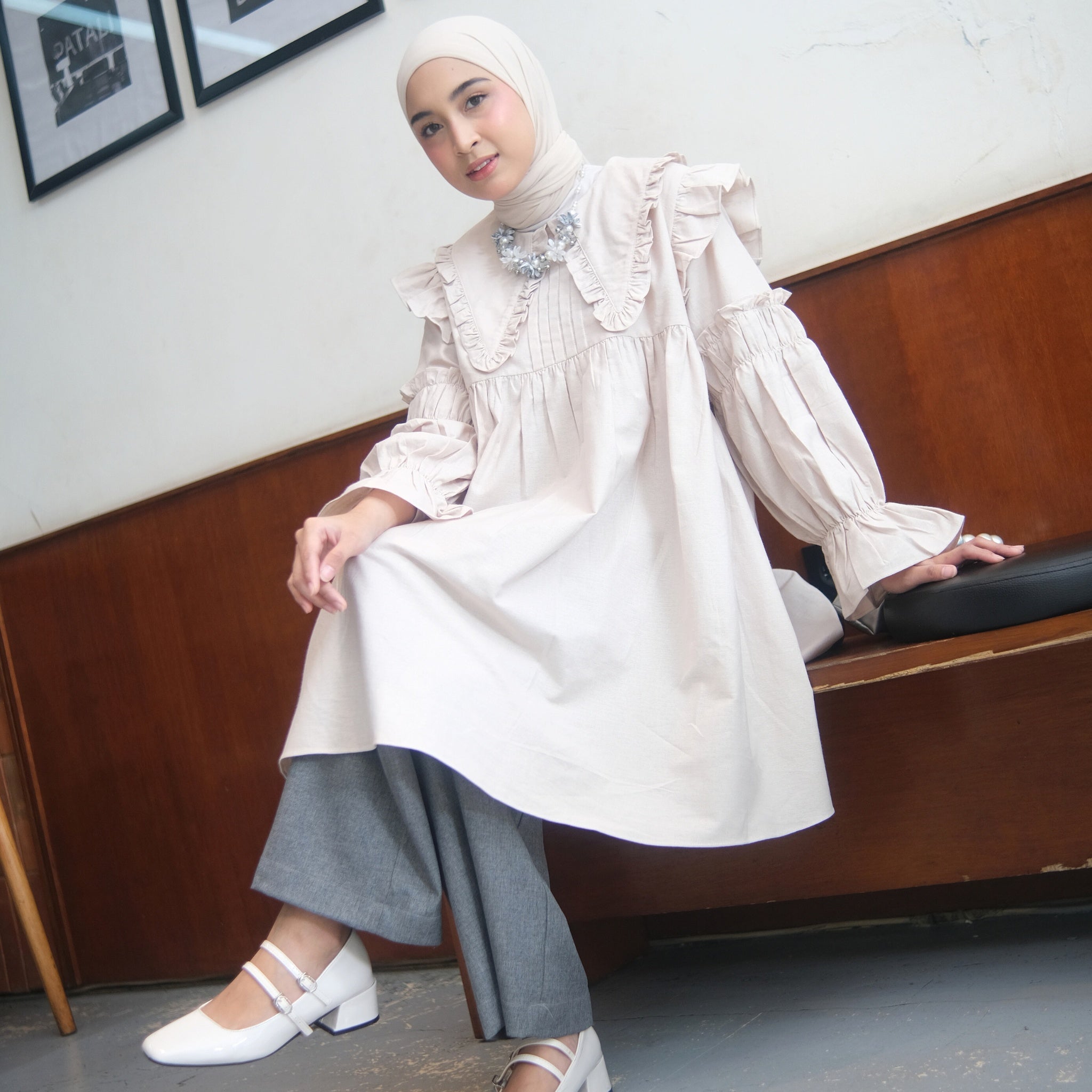 Eclemix Tunic Shinara | Atasan Wanita Tunik Polos Kerah Peterpan