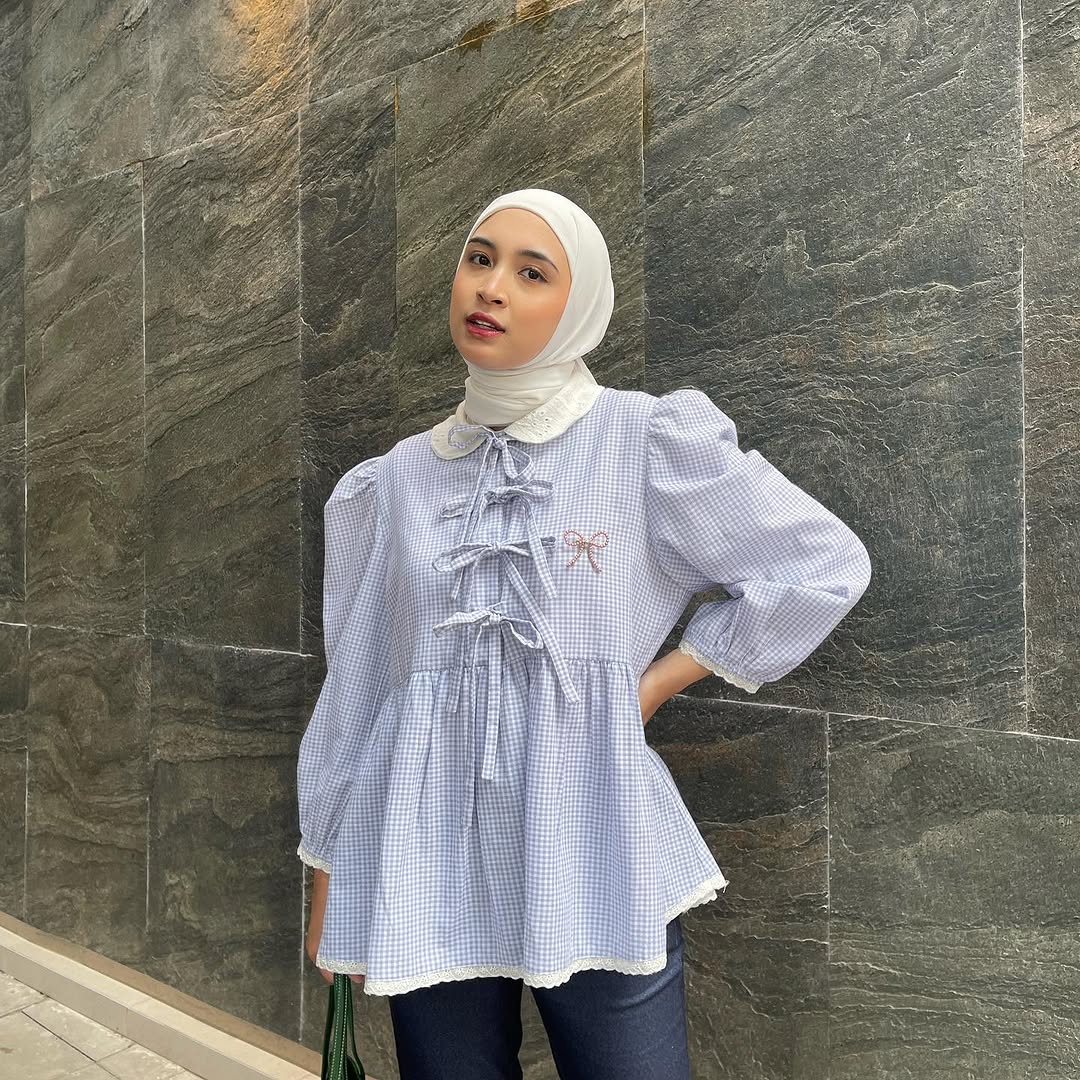 Eclemix Yumia Top | Atasan Wanita Blouse Pita Motif Kancing Depan
