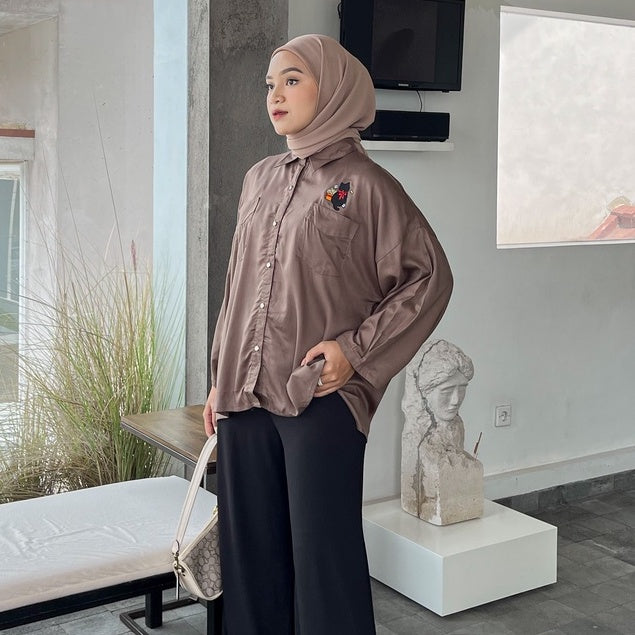 Image of Eclemix Top Soori | Atasan Wanita Kemeja Polos Daily Basic Saku Bordir
