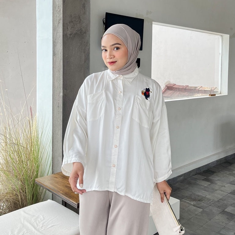 Image of Eclemix Top Soori | Atasan Wanita Kemeja Polos Daily Basic Saku Bordir