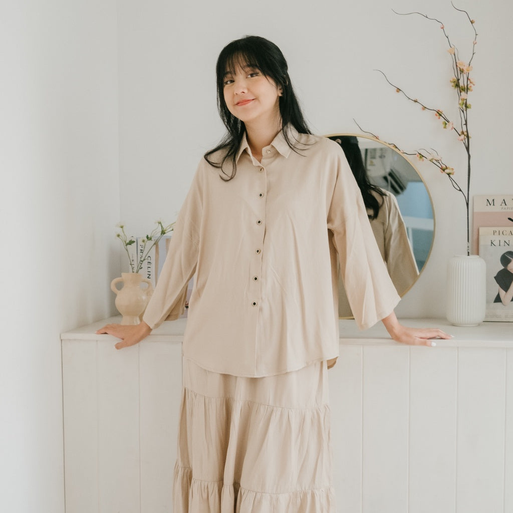 Eclemix Top Hana | Atasan Wanita Kemeja Kancing Depan Polos Lengan Panjang Daily Basic